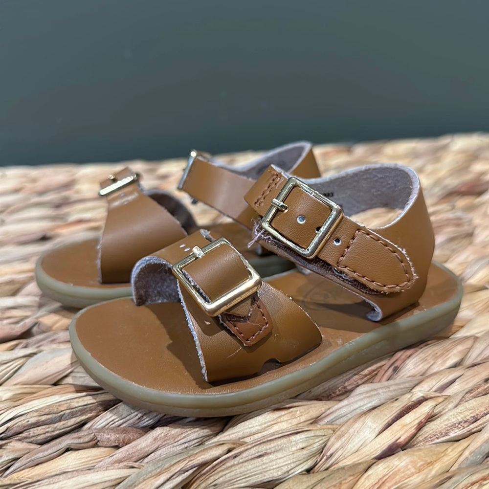Footmates Tan Sandals Size 4 (little boy)